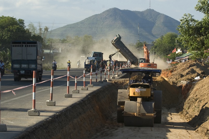 Upgrading and expanding National Highway 1A - Binh Thuan